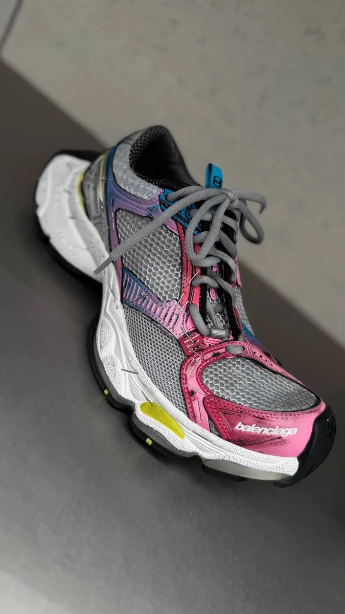 athletic shoe — professional footwear & fashion photography by Brandworks, Winter Park FL